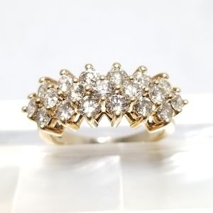 Genuine 10kt Champagne Diamond Ring  Sz7